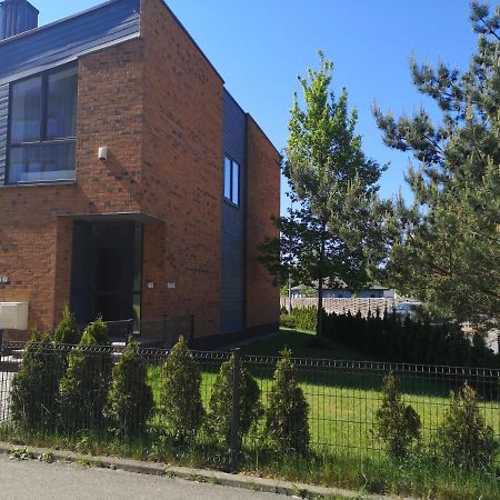 Veziu Apartamentai 2-Ame Kotedzo Aukste Apartment Palanga Exterior foto