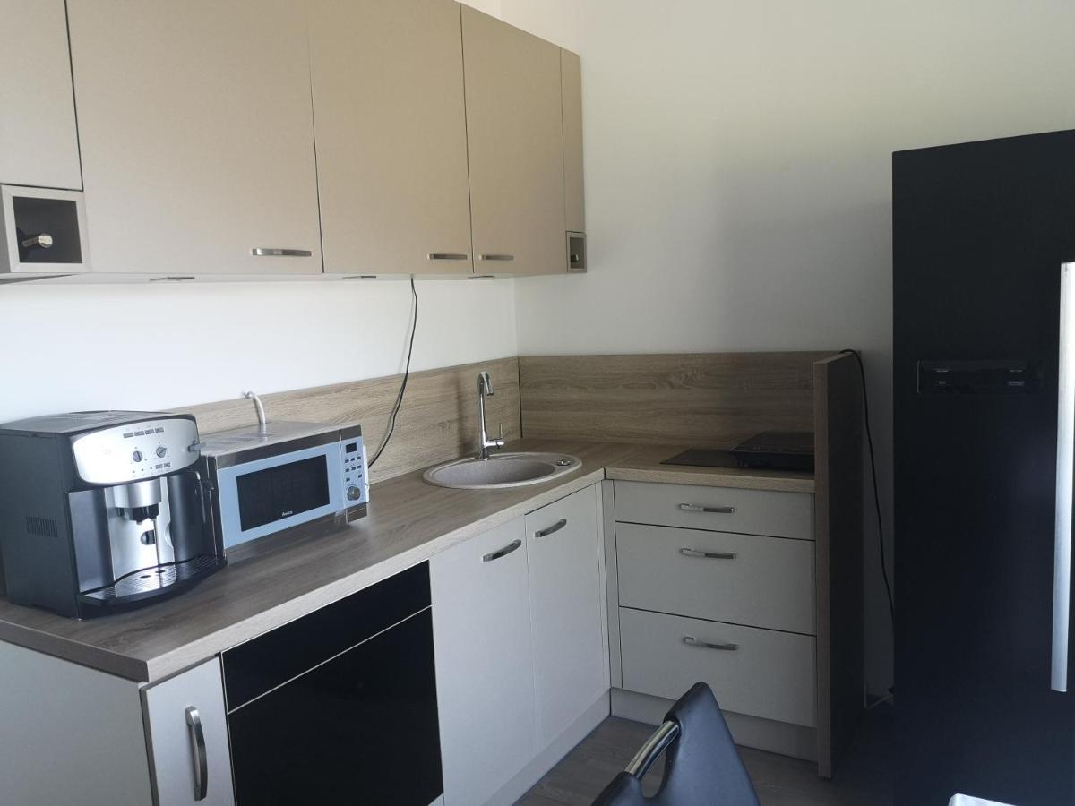 Veziu Apartamentai 2-Ame Kotedzo Aukste Apartment Palanga Exterior foto